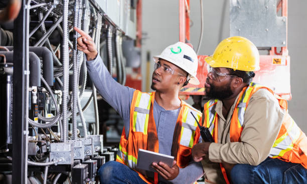 Best Circuit Breaker Repair  in Cumberland, IN